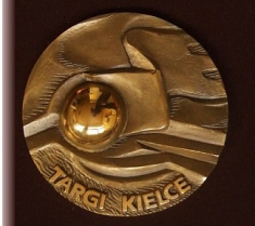 Złoty medal dla Odlewni Elzamech na XVII Międzynarodowych Targach Technologii dla Odlewnictwa za odlew piasty wirnika produkowanej dla eletrowni wiatrowych